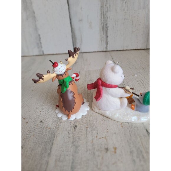 Hallmark polar bear pals s'mores moose Sunday candy ornament Xmas set - Picture 6 of 8